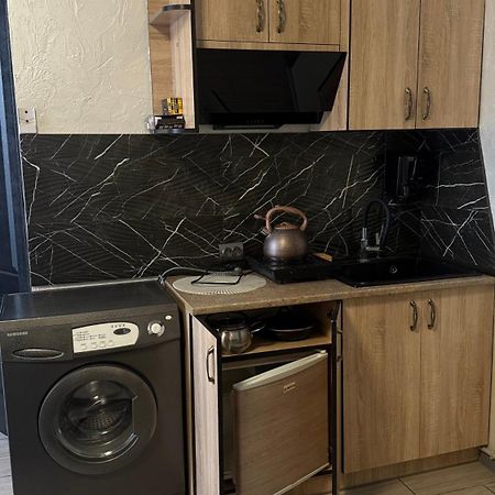 Guest House TTchernihiv Extérieur photo