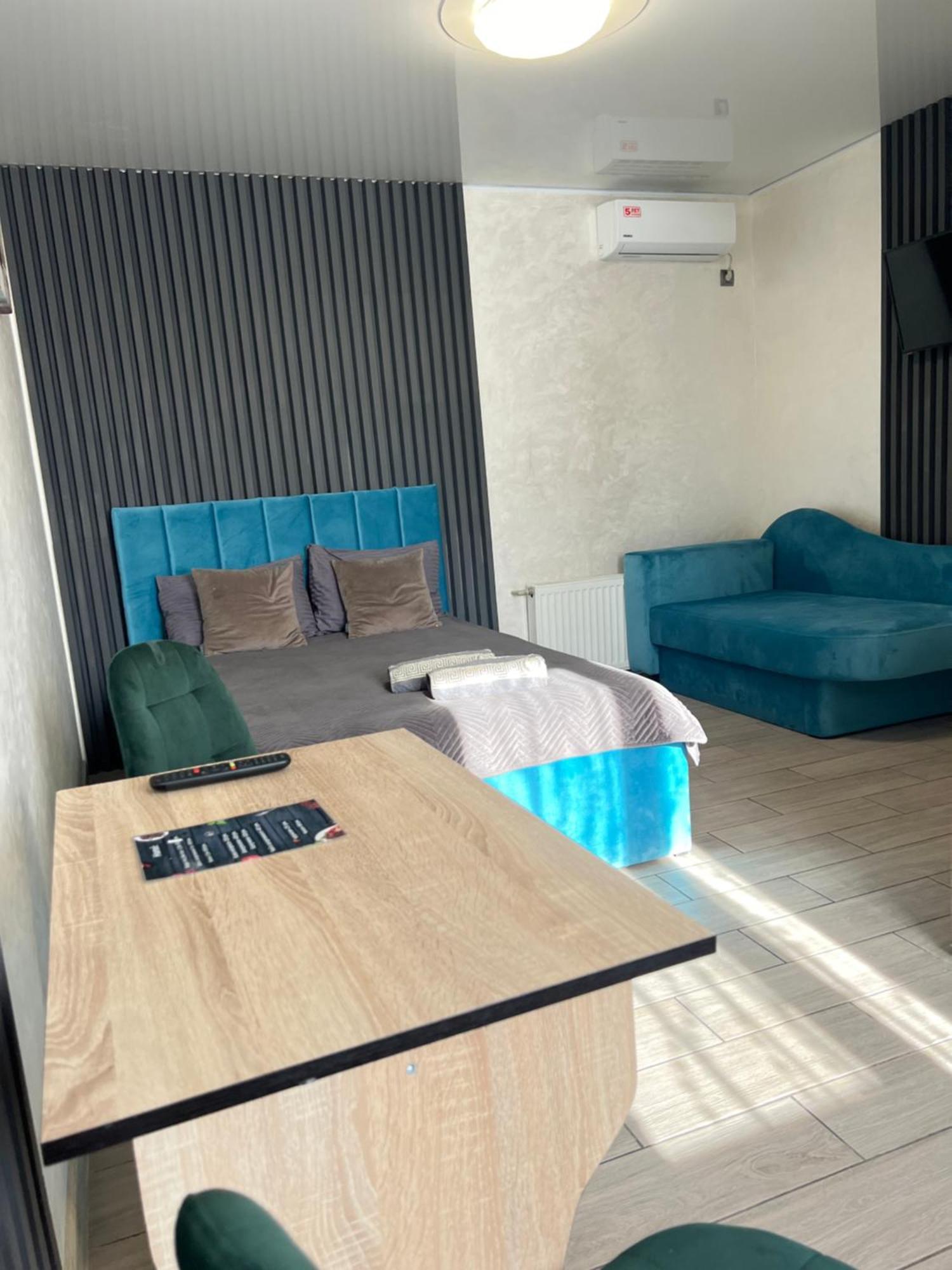 Guest House TTchernihiv Extérieur photo